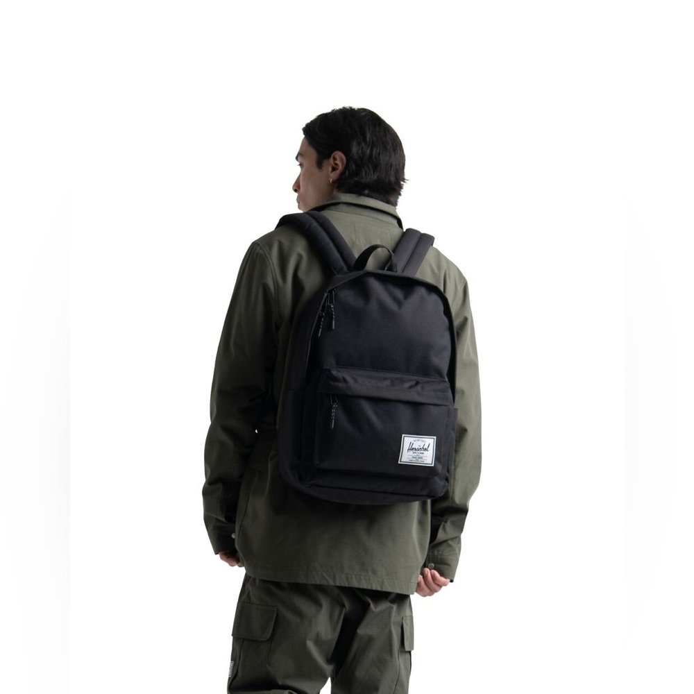 Herschel Supply Co. Classic Logo Backpack 17”x11” - Picture 1 of 6